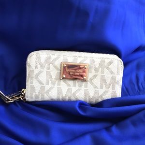 Michael Kors wallet